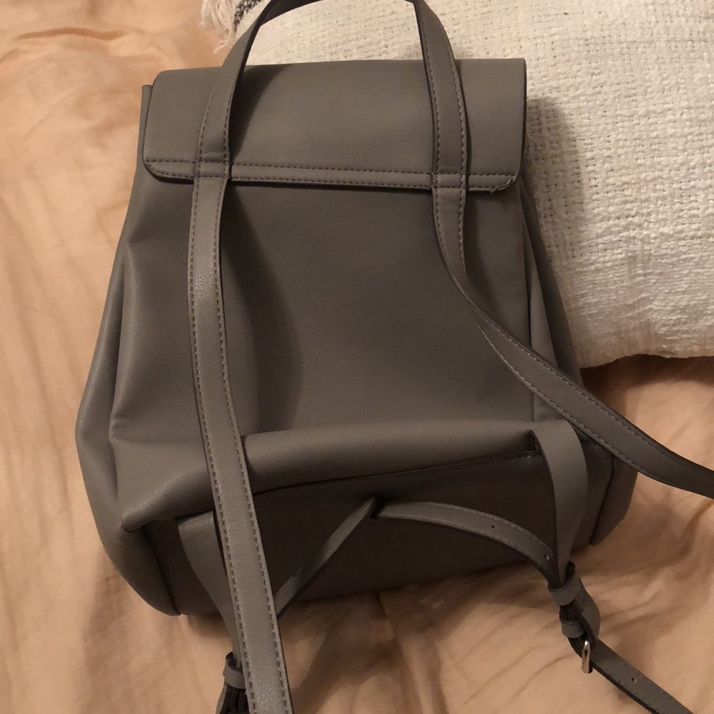 Zara fashion backpack! - Picture 3 of 8